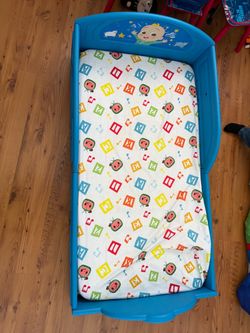 Toddler bed Cocomelon
