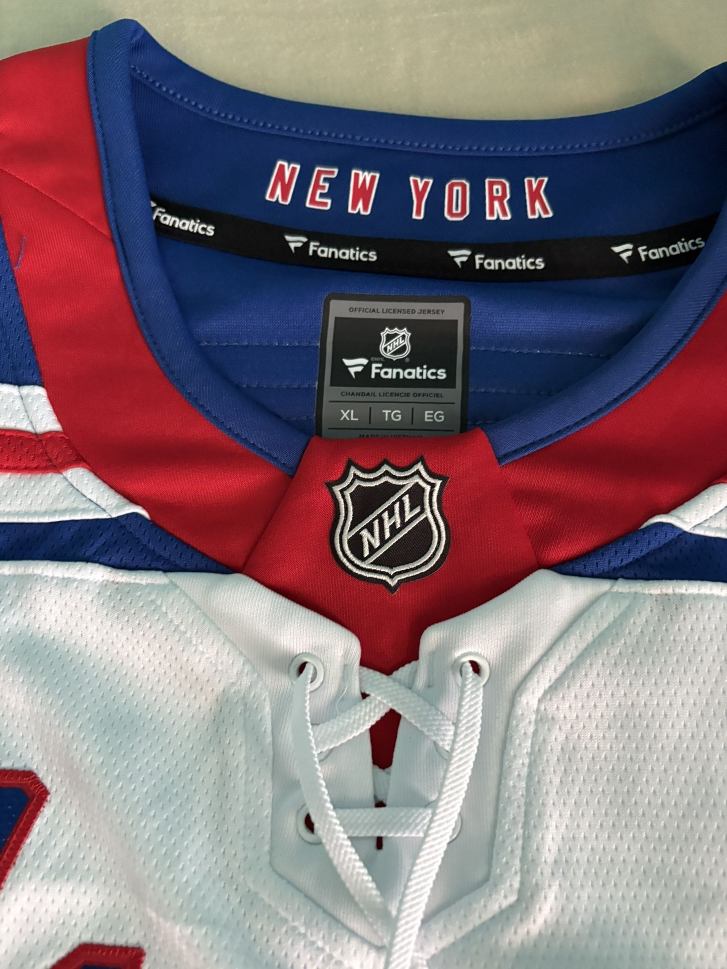 Brand New New York Rangers Jersey Size XL