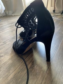 Beautiful Suede Lace Up Black Heels - Size 7.5/8 Black Heels