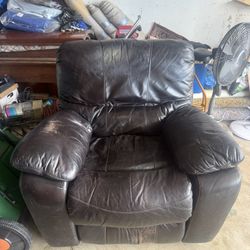Reclining Chair 