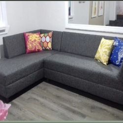 New Sectional Sofa Ready For Pick Up O Delivery 