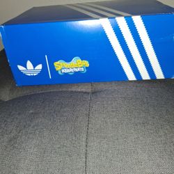 Stan Smith Adidas Sponge Bob Squaŕepants Limited Edition Shoes