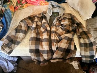 Stillwater Supply Co. XXL hooded flannel jacket