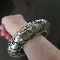 Antique Bracelet Intric