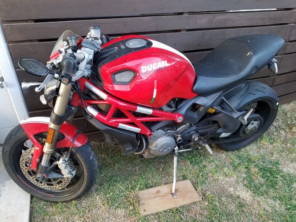 2011 ducati monster evo abs