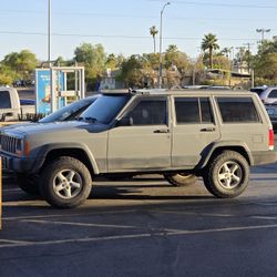 1999 Jeep Cherokee