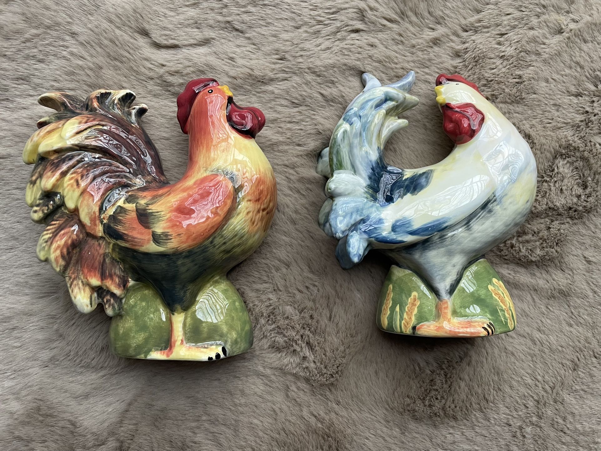 Vintage Pair of ceramic Roosters CIC S & P figurines.