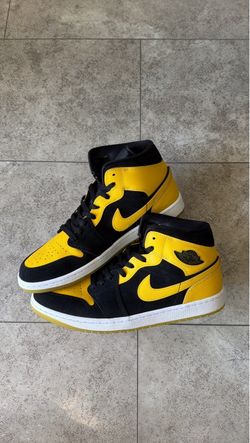 Jordan 1 Mid New Love 2025