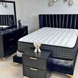 New 4pc Bedroom Set In Box 📦 