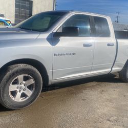 2012 Dodge Ram 1500 SLT 2WD 8 Cy  4.7L