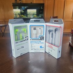 Lightning to USB Sync & Charge/Earbuds With Mic/4ft Wired Earbuds With Controller and Microphone 