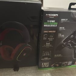 Moga Controller And Gaming Headset