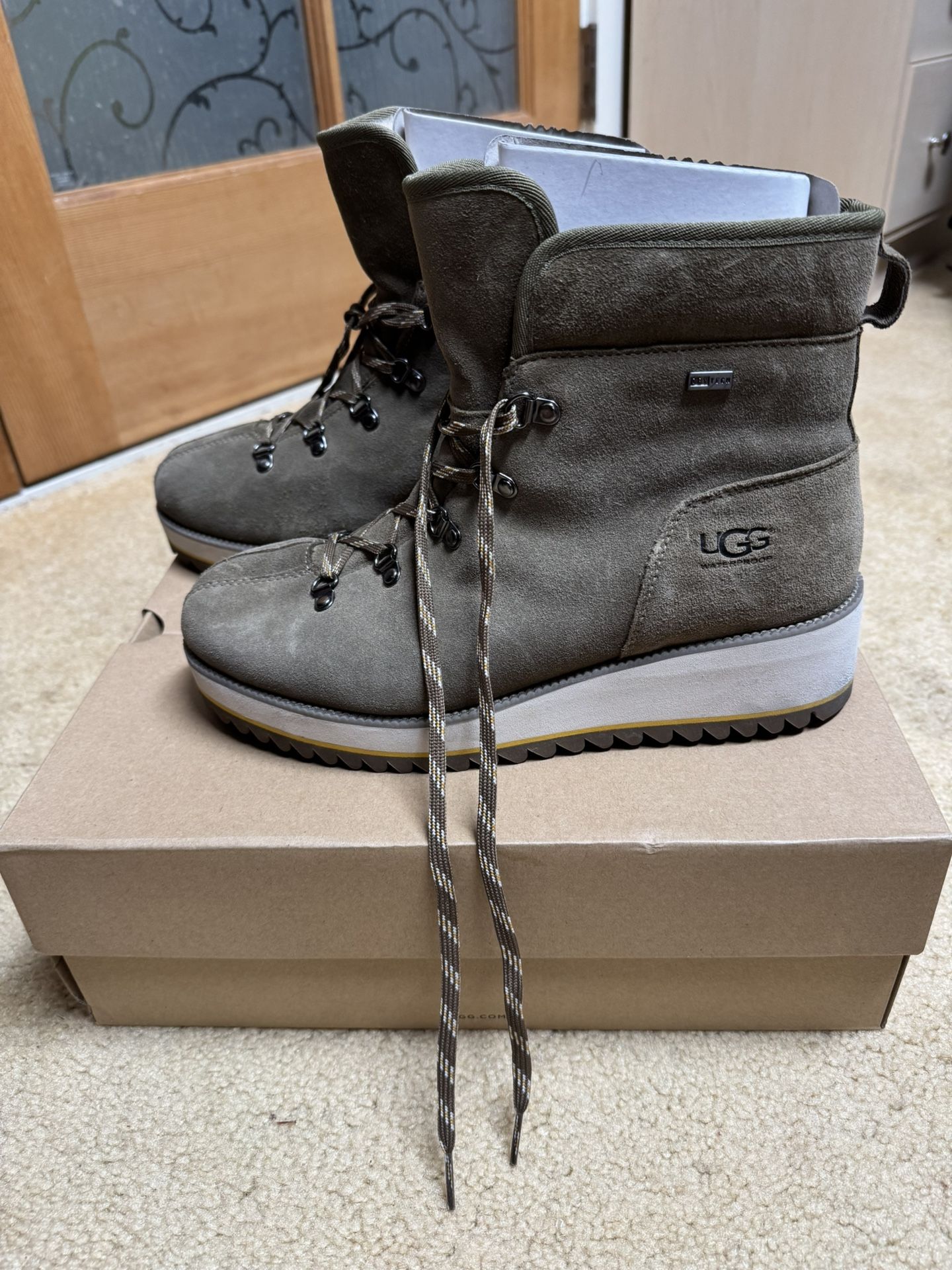 UGG W Birch Lace Up Boot