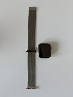 Gold Stainless Steel 45mm Series 7 Apple Watch (GPS + LTE) with Gold Band