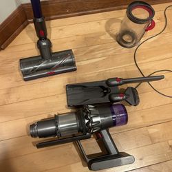 Dyson V11 Torque Power