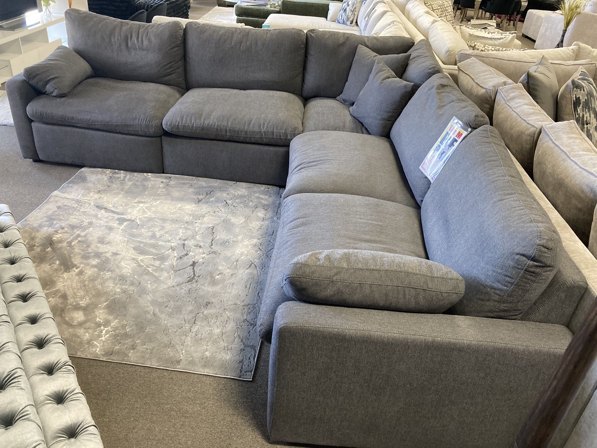 Lovely Reclining Down Feather Sectional. ⭐️☎️💙