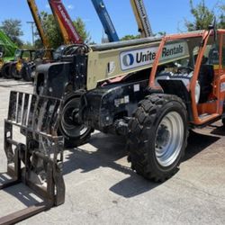 Telehandler 7000# 42’ Reach 