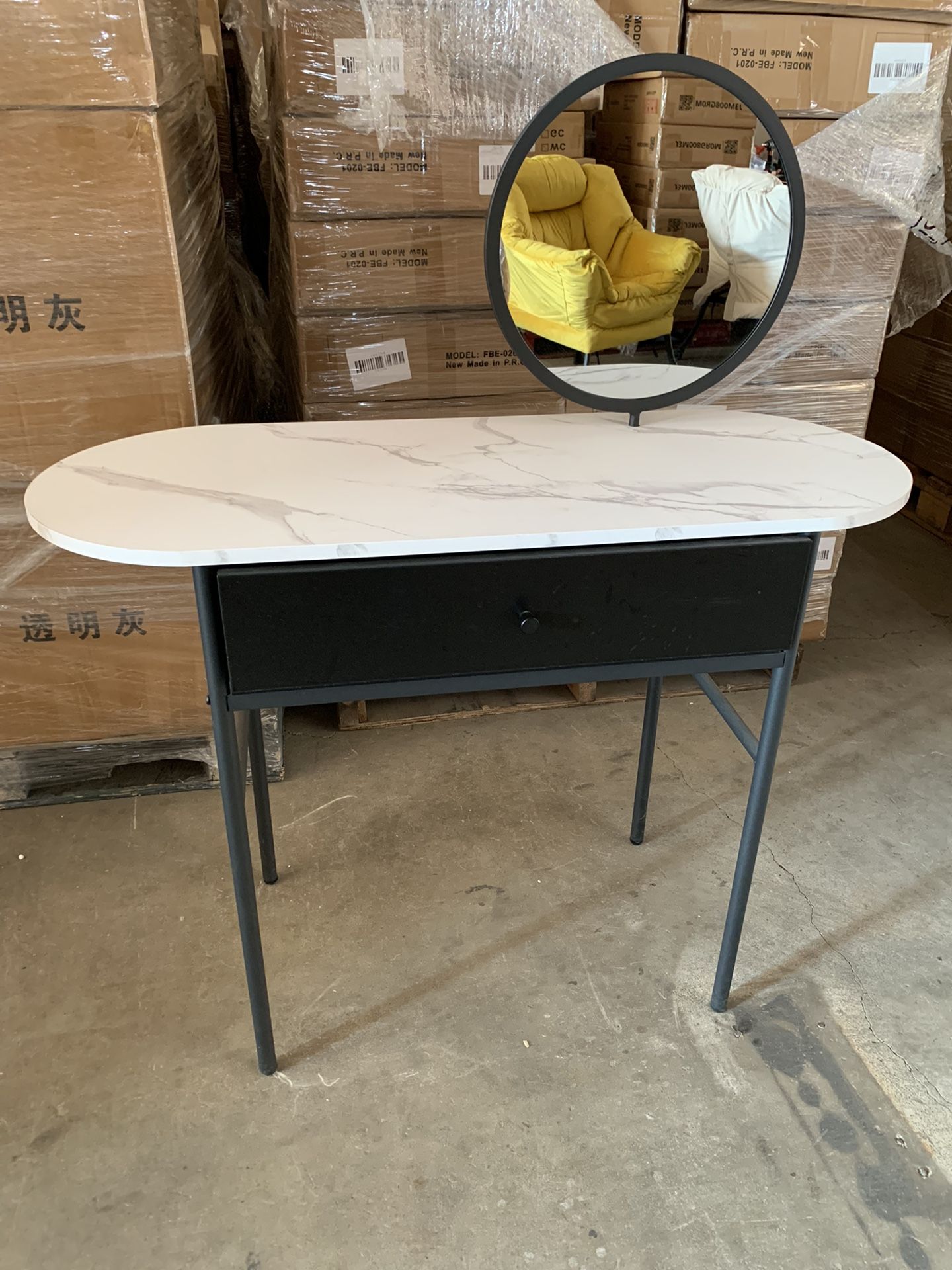 Table With Mirror