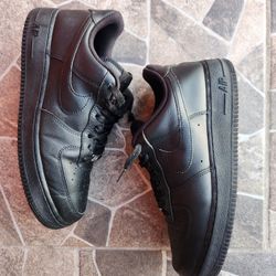 Black Air Force 1 Size 10