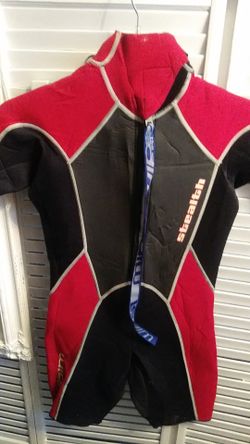 Wet suit size 12(both genders)