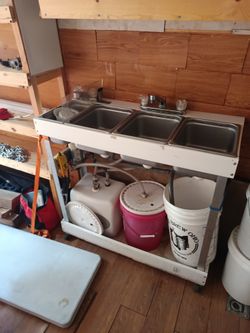 Portable NSF Triple Sink W Hot Water Heater 