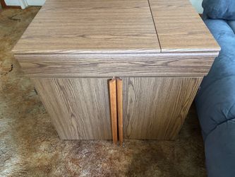 Storage cabinet/table
