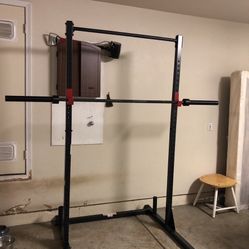 Squat Bar 45lbs and Squat Rack