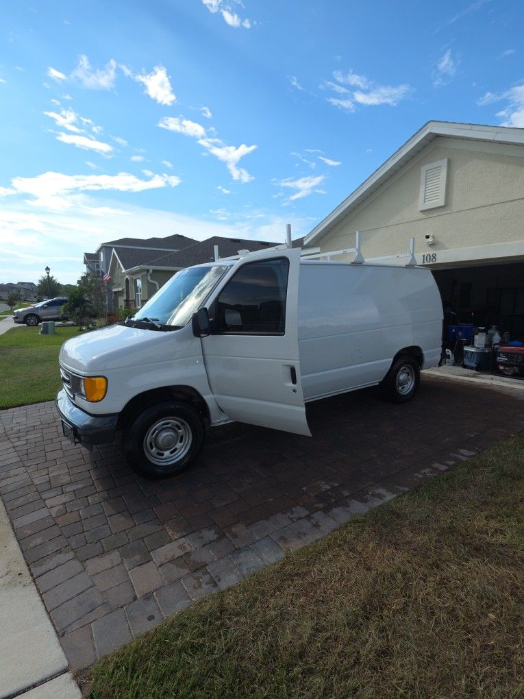 2006 Ford E-150
