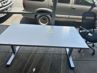 Office table