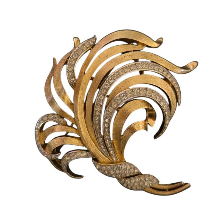 Vintage Crown Trafari Pave' crystal trifanium feather brooch