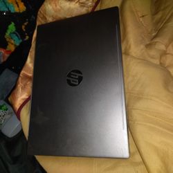 HP Pavilion Laptop