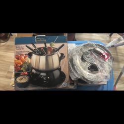 Brand New Fondue set
