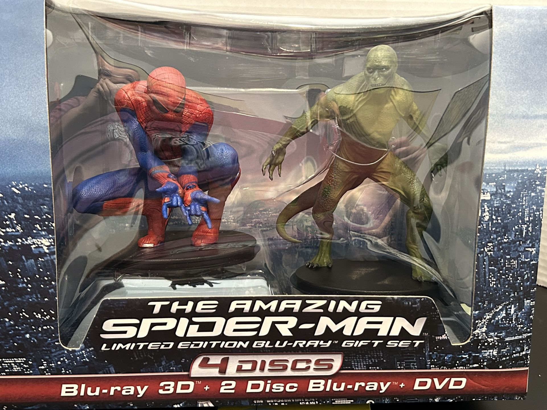 The Amazing Spider Man (4 Discs Limited Edition) 2D + 3D Blue Ray Gift Set