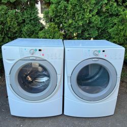 Whirlpool washer and dryer in excellent condition💦