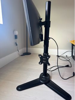 Monitor mount