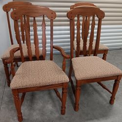 4 REAL SOLID WOOD DINNING CHAIRS 