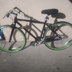 Excellent bike for exercise or ride r26