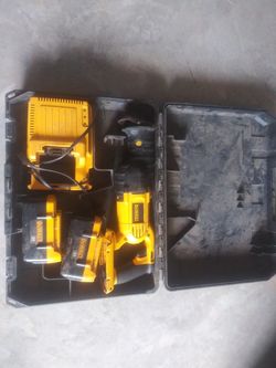 DEWALT 36V SAWZALL