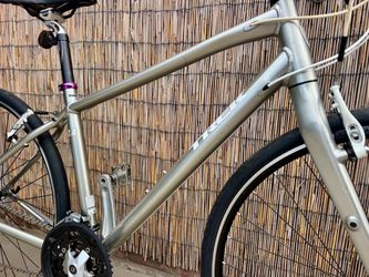 Trek 7.4 FX Hybrid