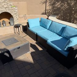 Backyard Fire pit And 6 Piece Sectional 
