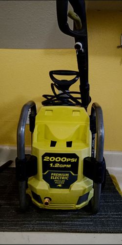 Ryobi 2000 psi electric pressure washer including pressure nozzle (no pressure hose) in excellent working condition like new