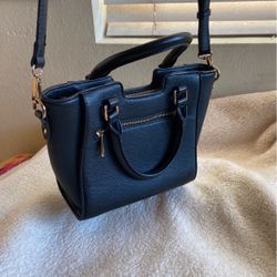 MADISON WEST shoulder hand bag