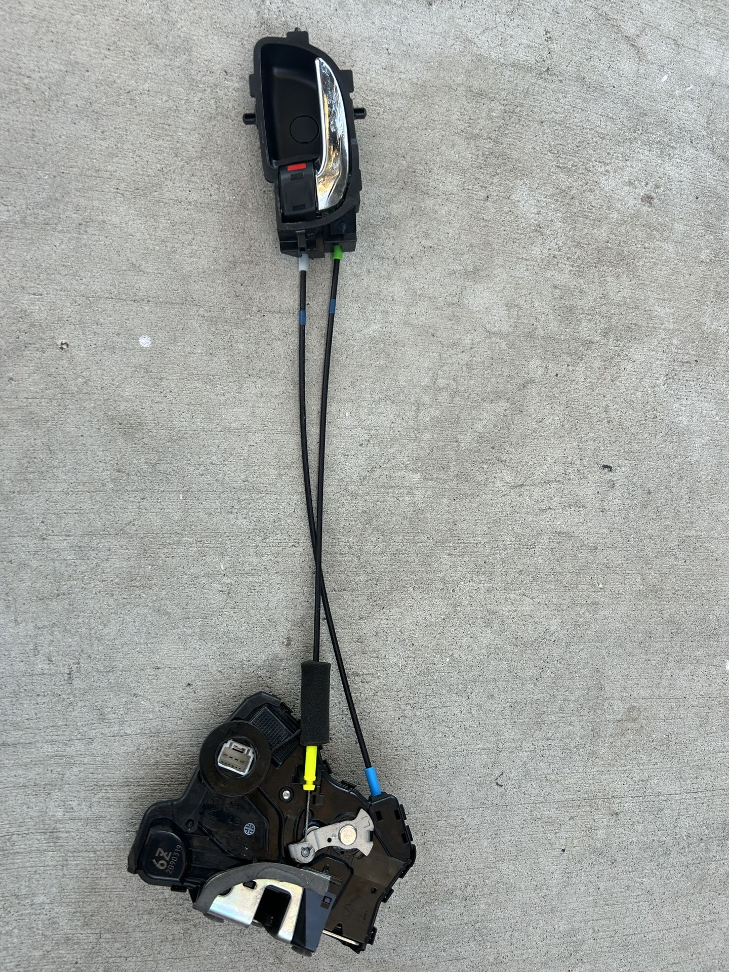 Prius C Handle Hardware 