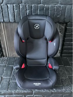Maxi Cosi booster