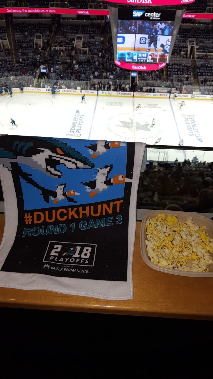 San Jose Sharks #DUCKHUNTER Playoff Rally Towel