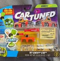 CarTuned Custom Model Kit - 1987 Chevy C10