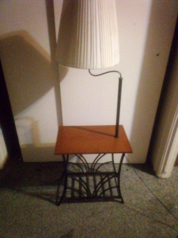 Table With Lamp