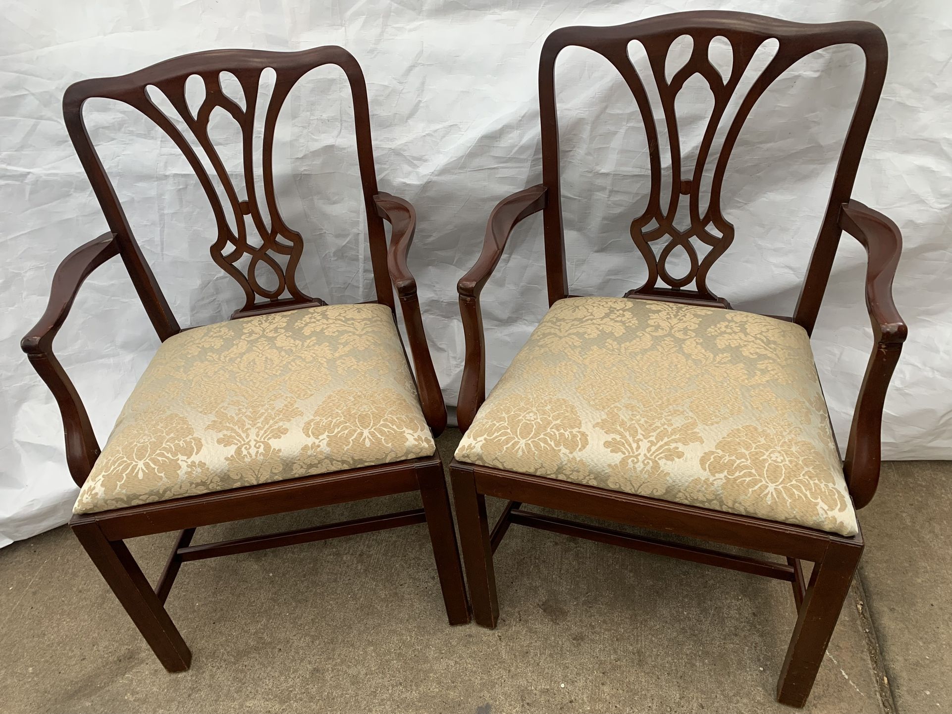 Arm chair (2) Side chair / Accent chair / Solid Wood 24 3/4 W x 22 D x 37 1/2 H Seat @21