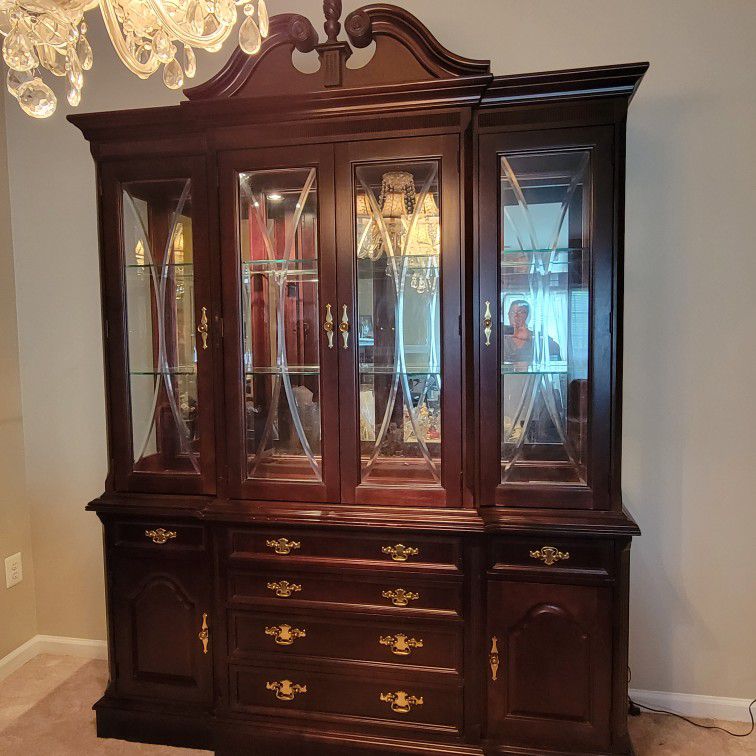 Buffet With China Cabinet