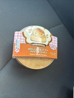 Hello Kitty and Friends Mystery Squishy Dumpling